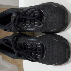 BROOKS GHOST 13 BLACK SNEAKERS SZ 8